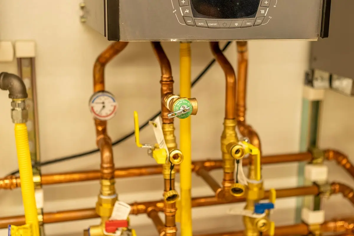 Licensed technician providing Water Heater Installation for a homeowner in Shaw Heights